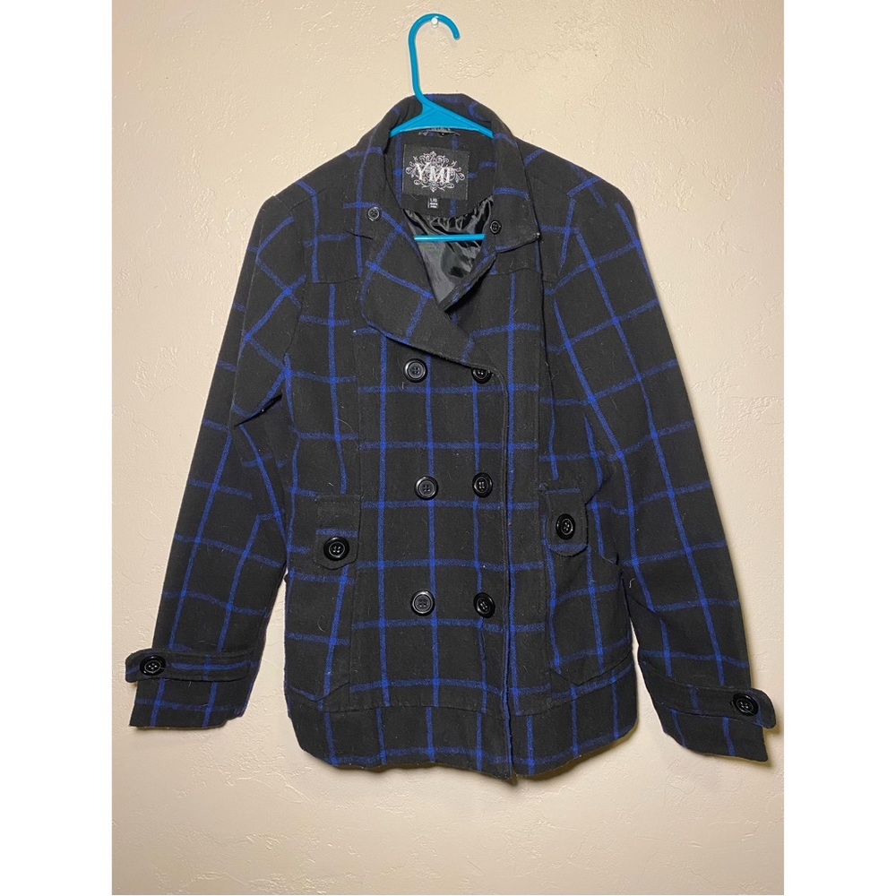 Plaid Peacot